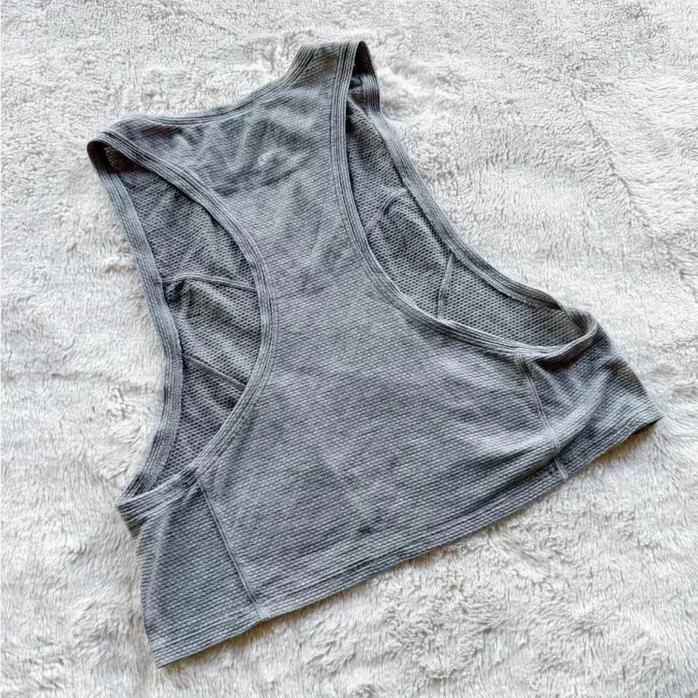 Women’s Lululemon Tank size S/M